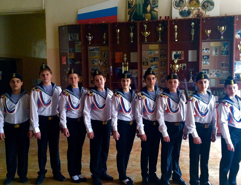 Поздравляем победителей районного конкурса «Юные патриоты России» обучающихся 7А класса гимназии!