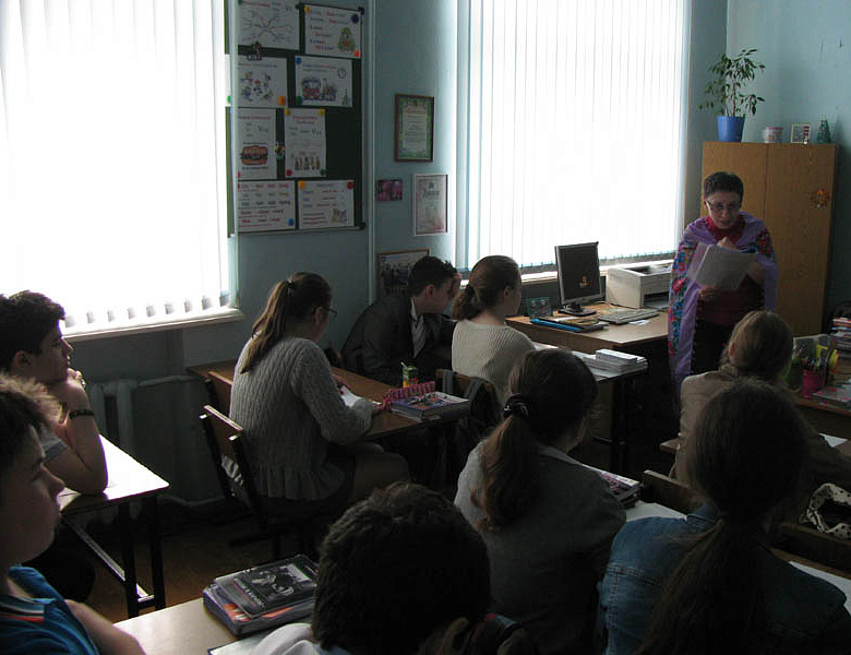В рамках празднования 70-летия ВОВ в гимназии прошла серия интегрированных уроков в 7-11 классах.